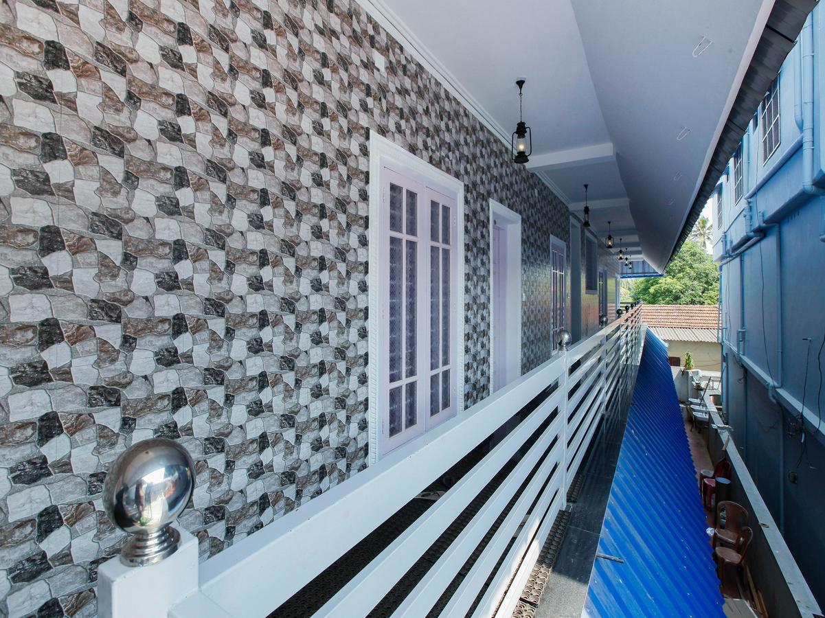 Oyo 4867 Royal Homes Alappuzha Exteriér fotografie