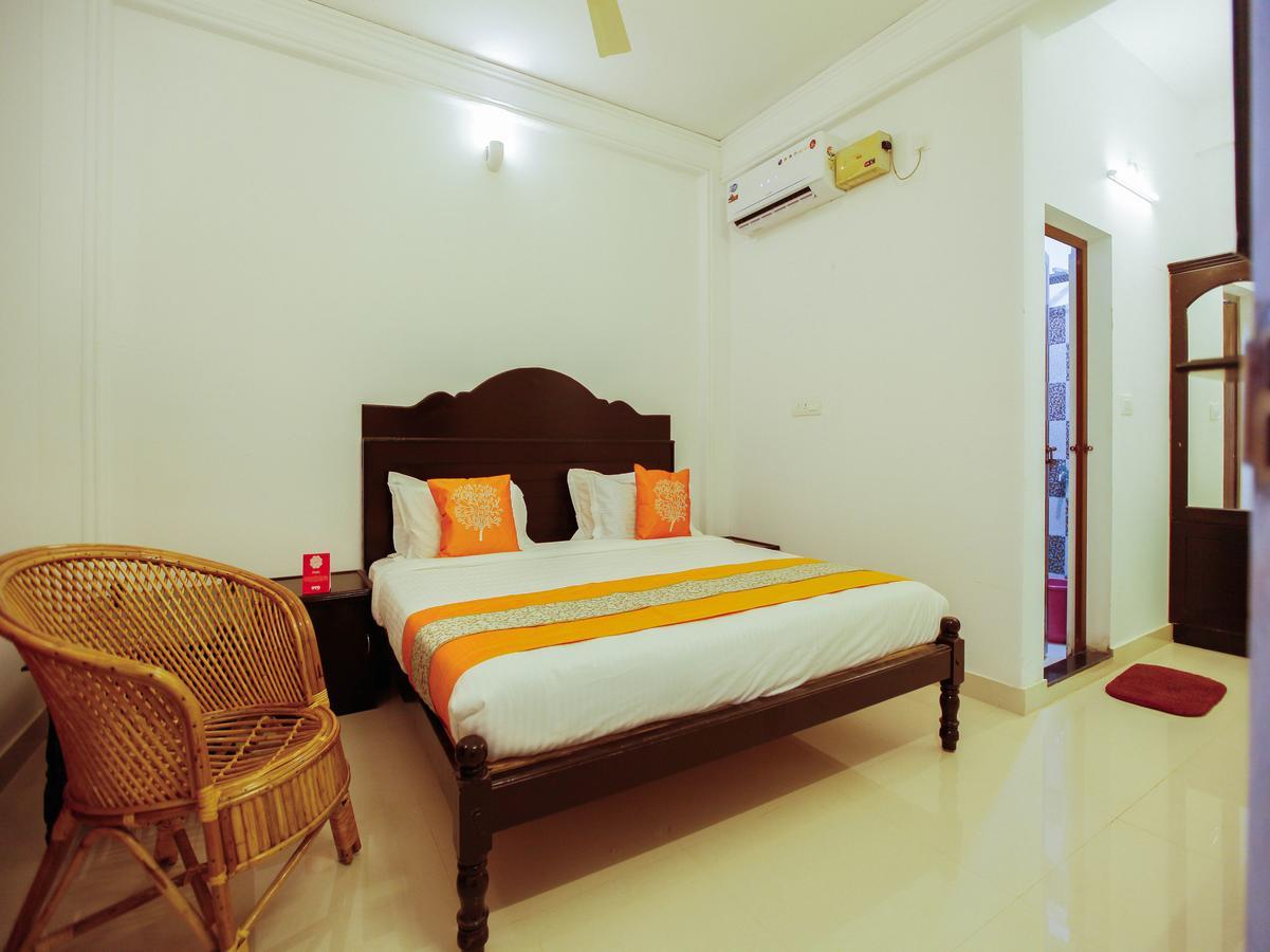 Oyo 4867 Royal Homes Alappuzha Exteriér fotografie