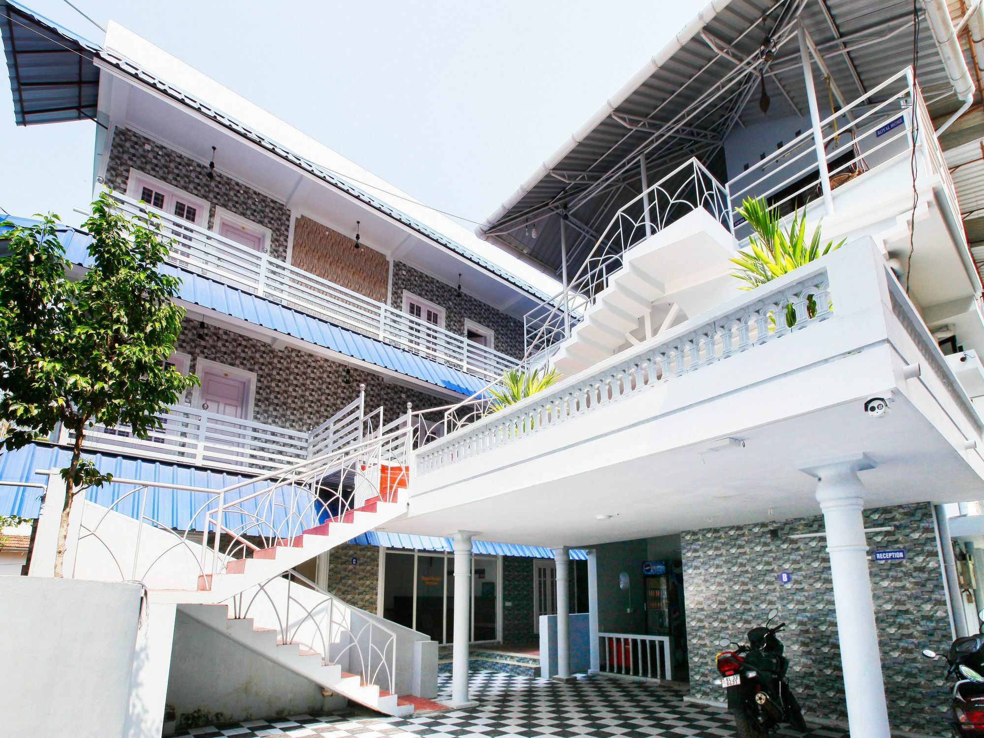 Oyo 4867 Royal Homes Alappuzha Exteriér fotografie